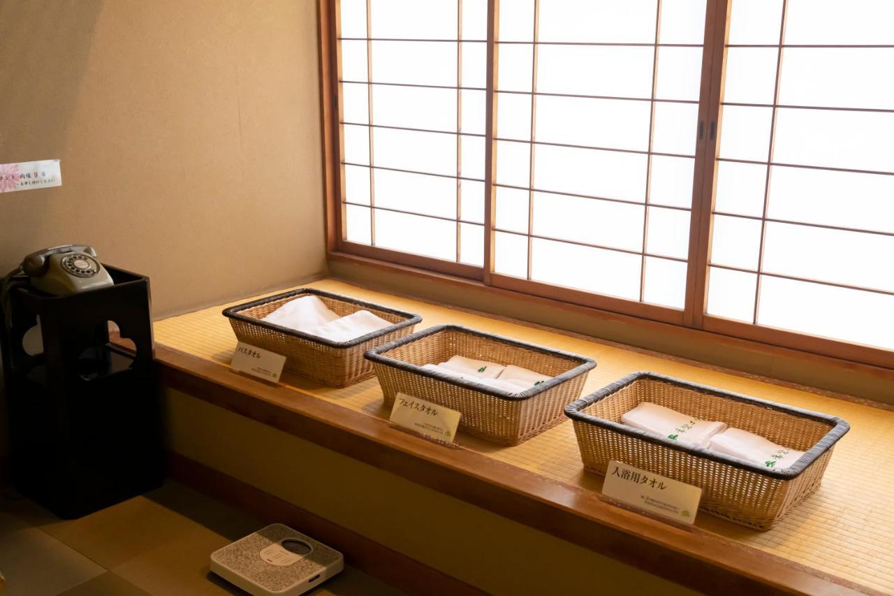 Tokiwa Hotel Kōfu Exteriör bild