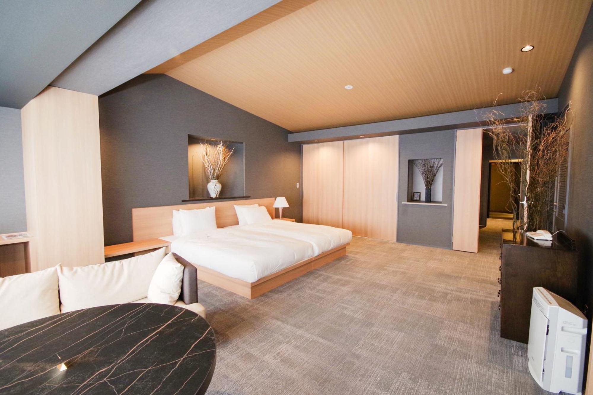 Tokiwa Hotel Kōfu Exteriör bild